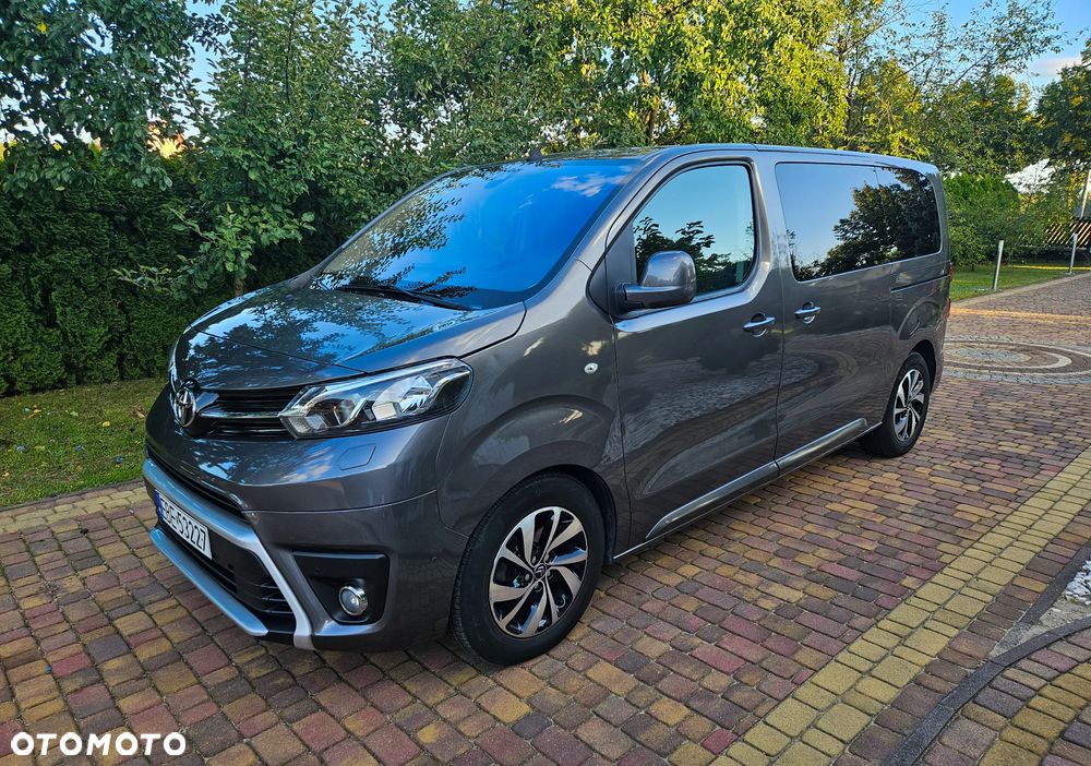 Toyota Proace Verso 2.0 D4-D Medium Family - 1