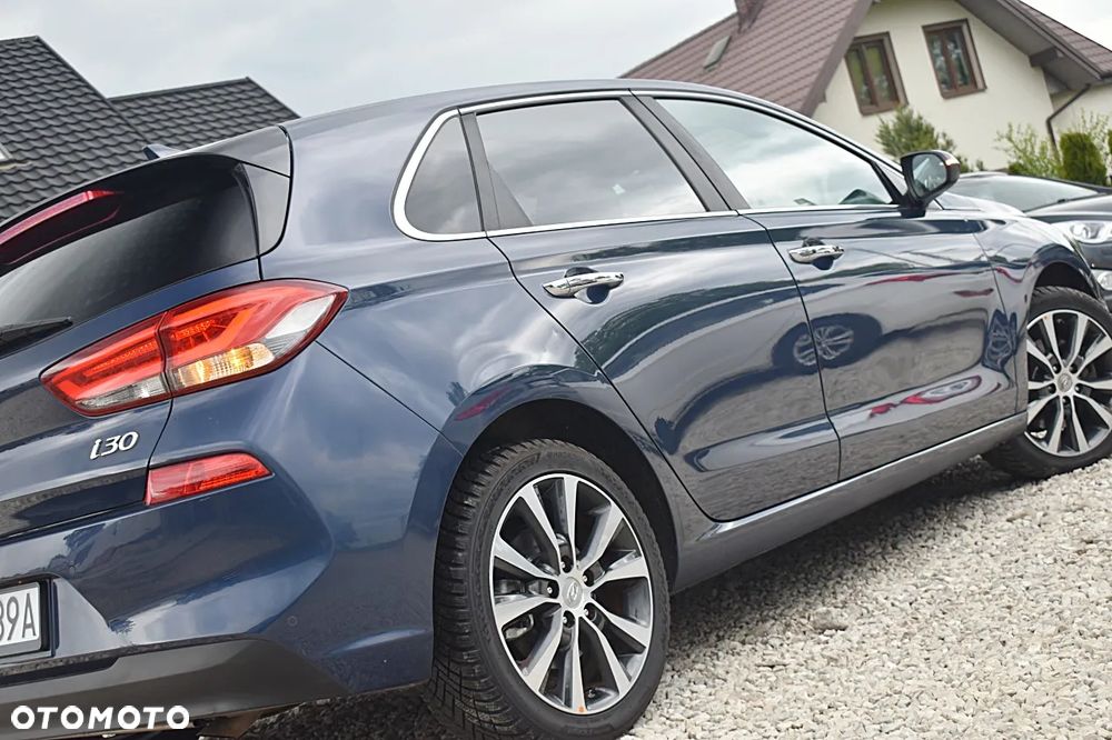 Hyundai i30 1.6 CRDI Passion Plus - 39