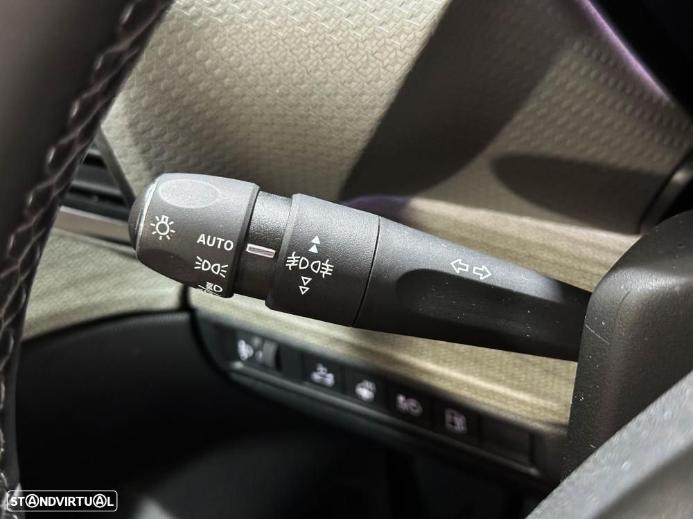 Citroën C5 X 1.6 Hybrid Feel Pack e-EAT8 - 44