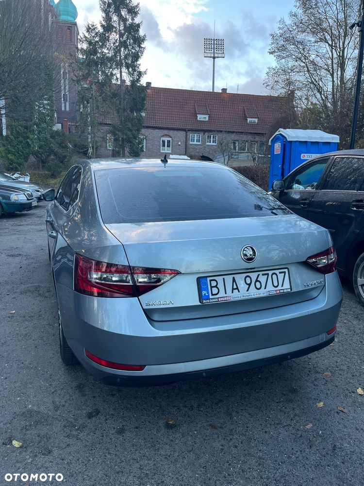 Skoda Superb 1.5 TSI ACT Style DSG - 6