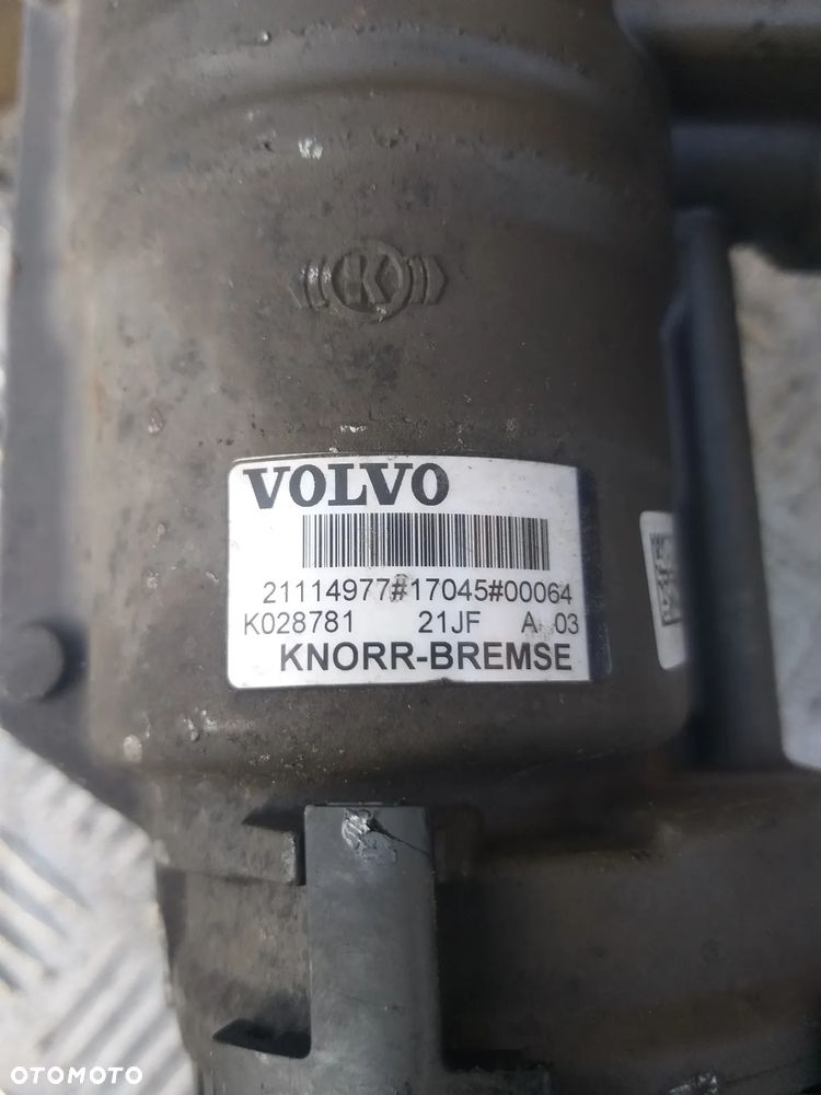 Zawór EBS Volvo FH4 21114977 - 2