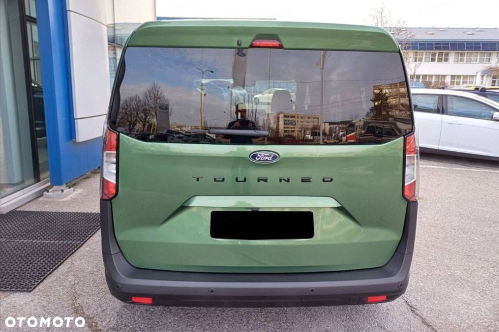 Ford Tourneo Courier - 6