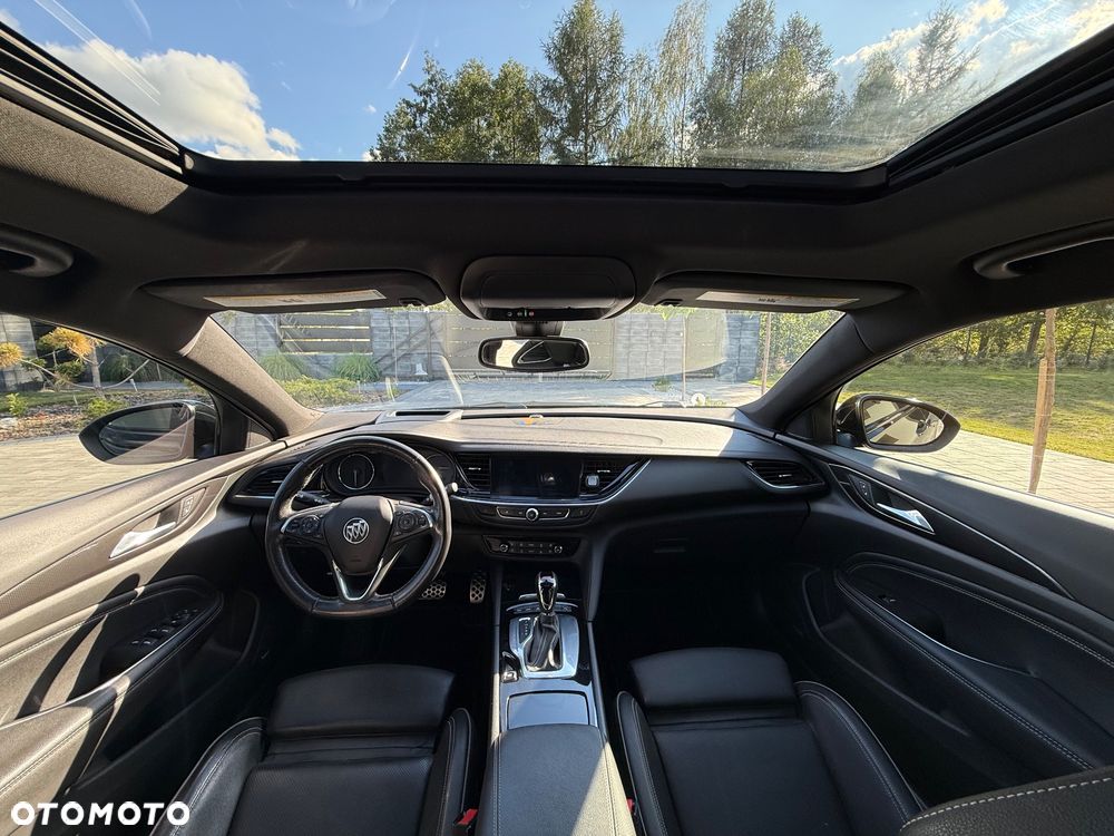 Buick Regal - 7