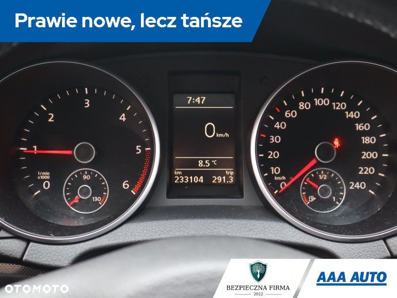 Volkswagen Golf - 12