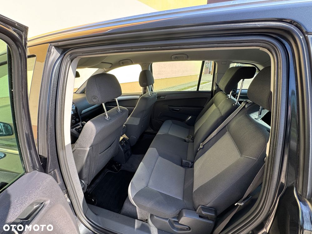 Opel Zafira 1.6 Cosmo EU5 - 14