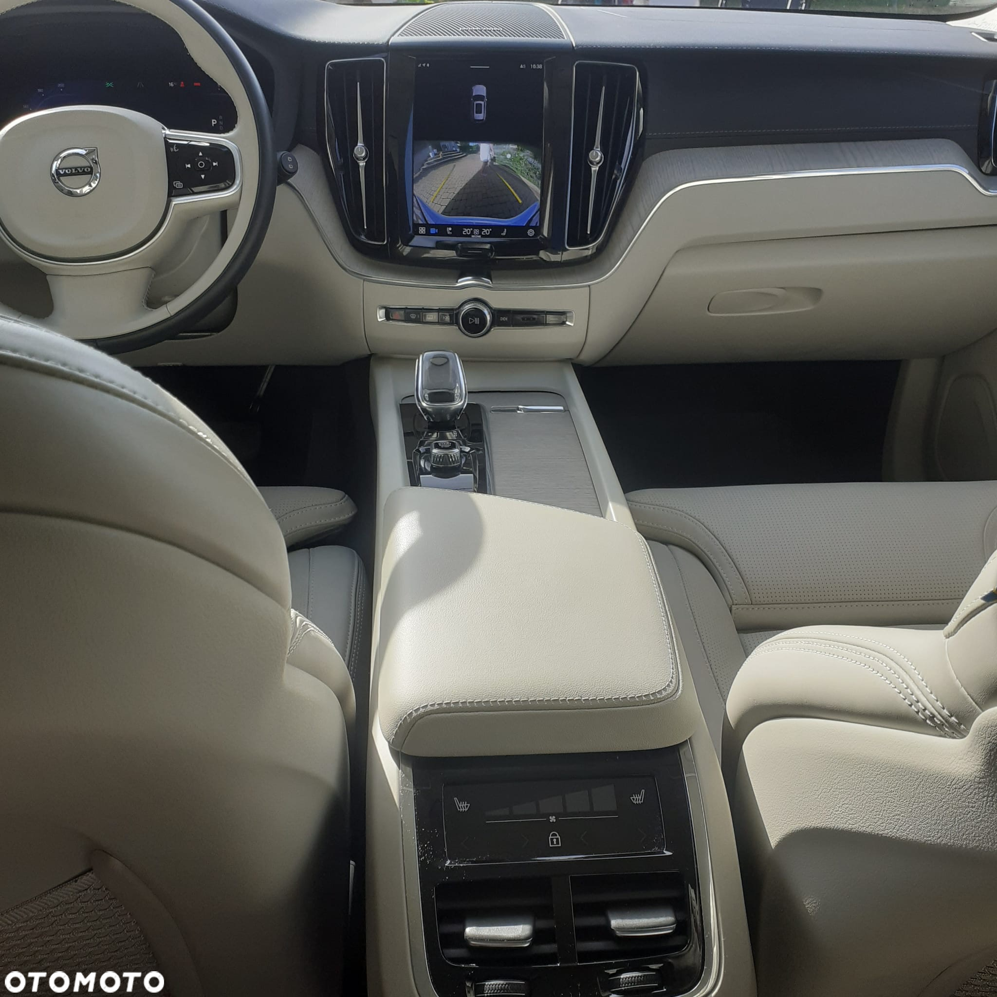 Volvo XC 60 B6 B AWD Geartronic Inscription - 18