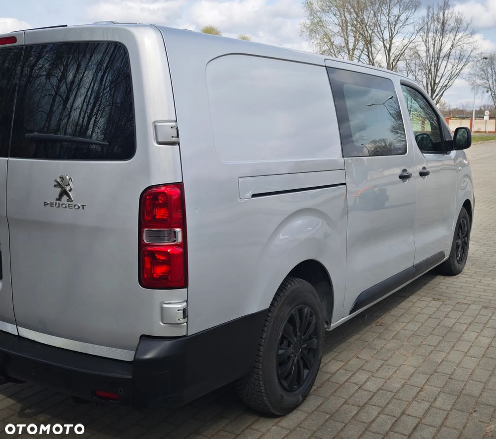 Peugeot Expert - 8