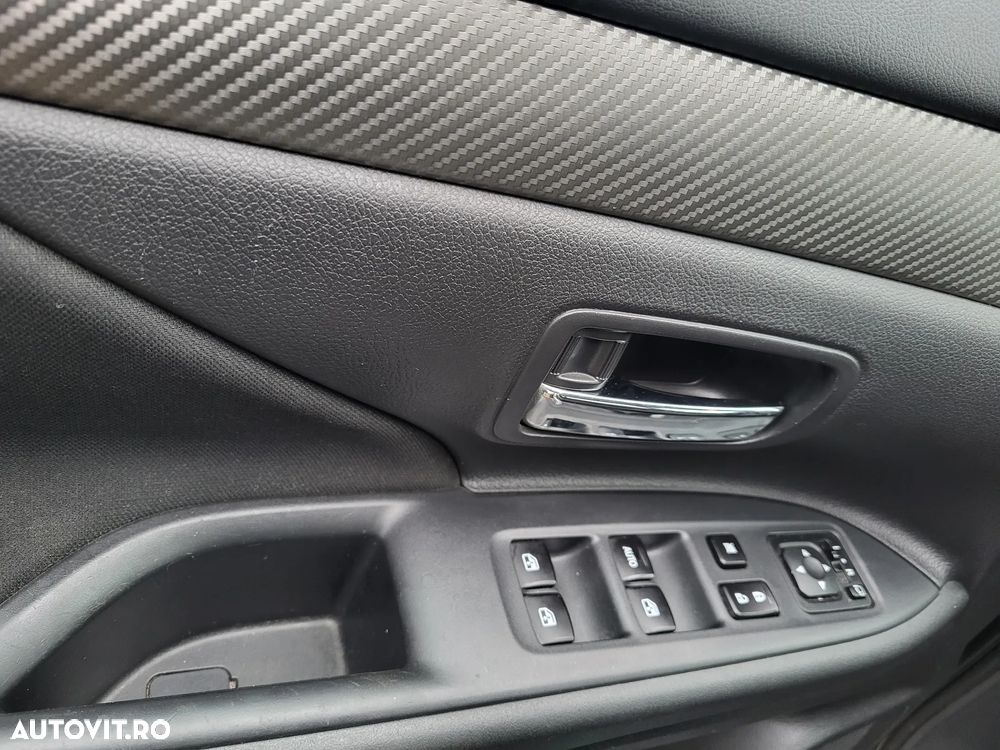 Mitsubishi Outlander 2.2 DI-D M/T AS&G Intense S95 - 8