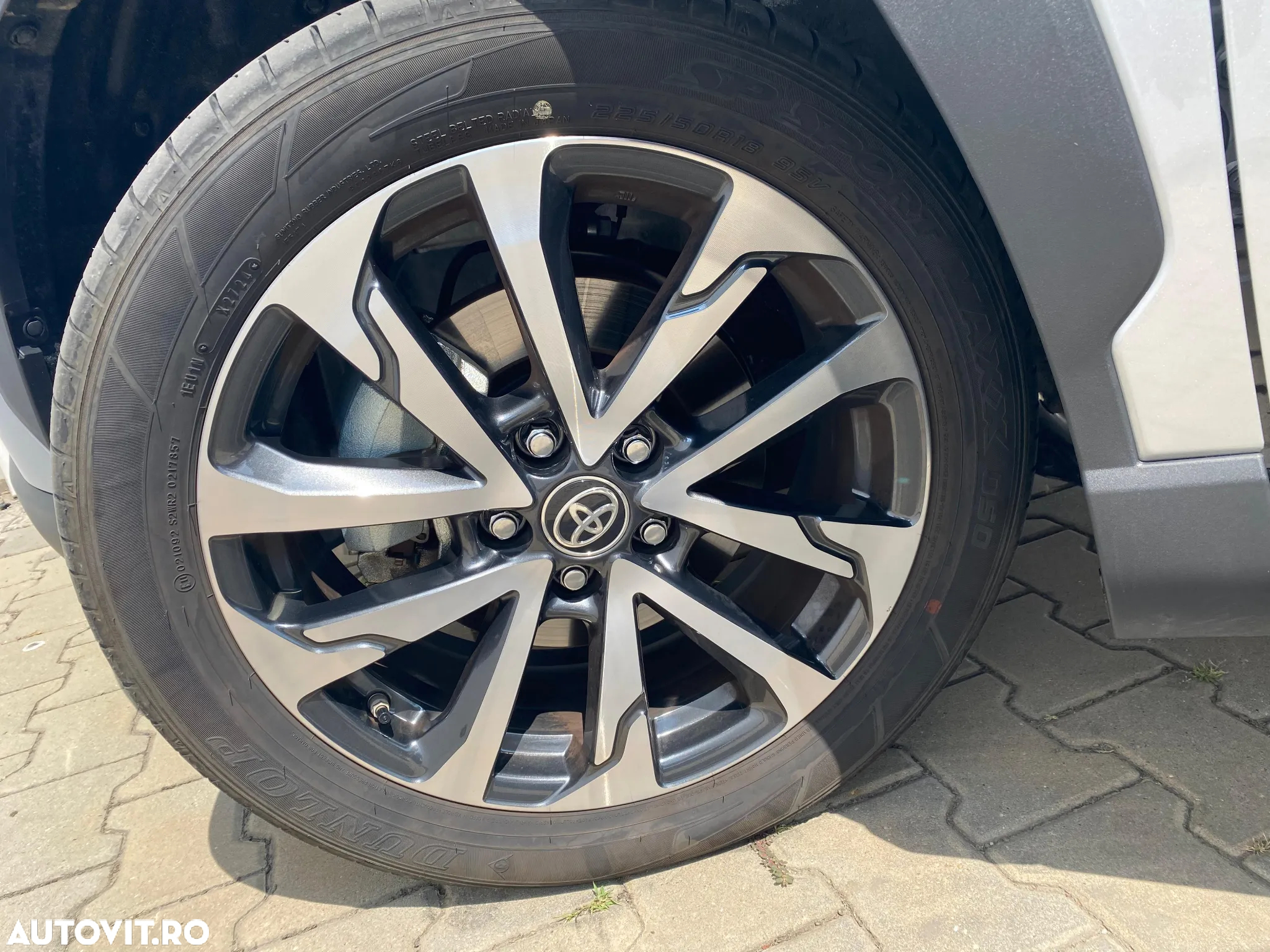 Toyota Corolla Cross - 17