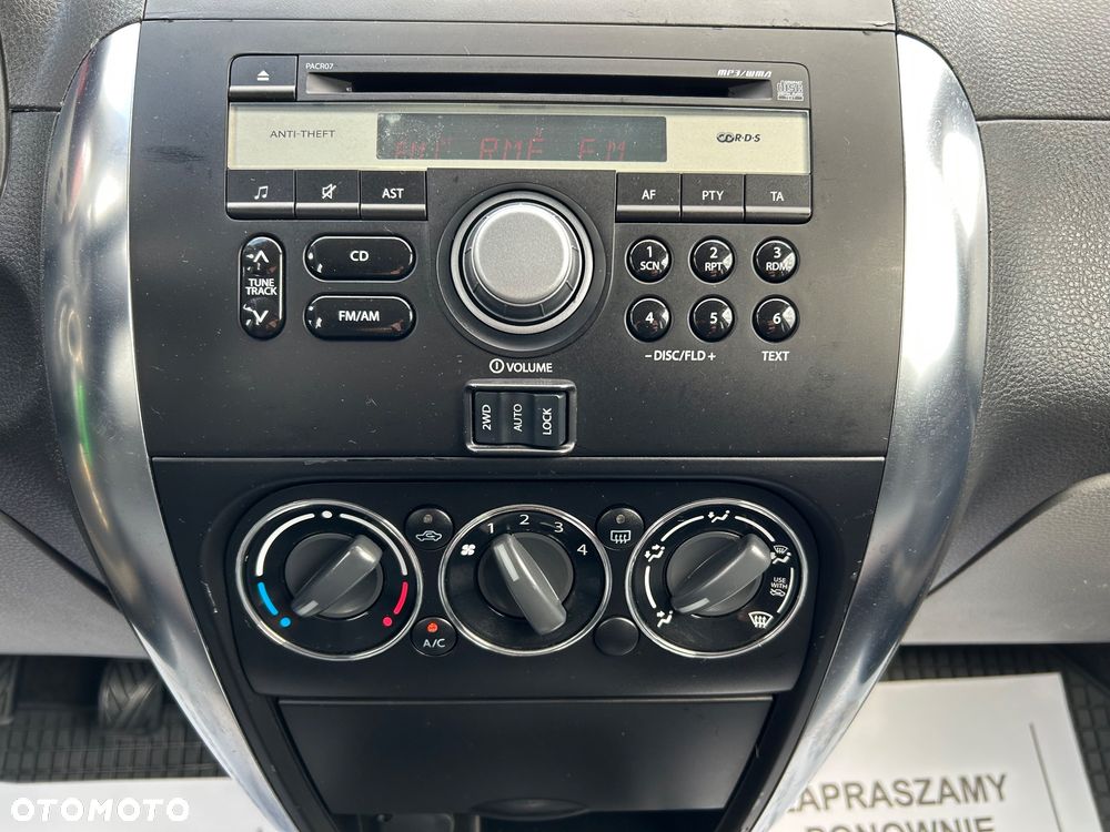 Suzuki SX4 1.9 DDiS DPF 4x4 Comfort - 24