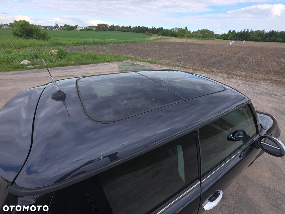 MINI Cooper Standard - 16