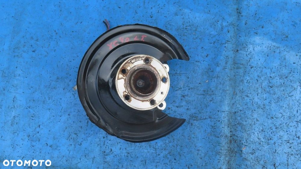 Zwrotnica Piasta Tył Tylna Lewa lub Prawa VOLVO XC40 2WD - 3