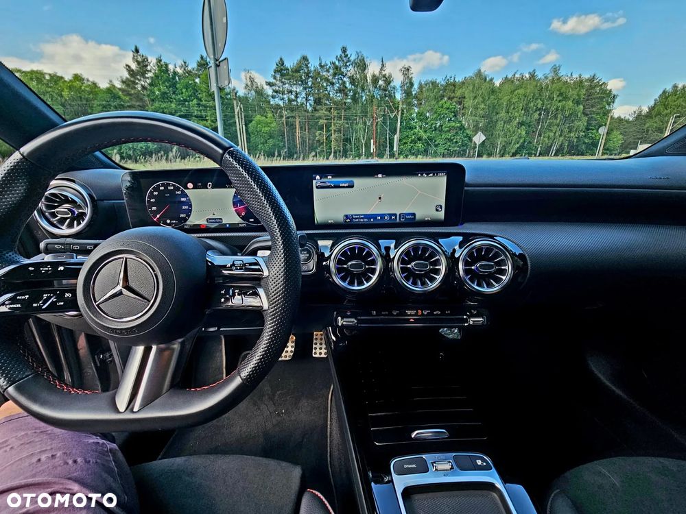 Mercedes-Benz Klasa A 200 AMG Line 7G-DCT - 14