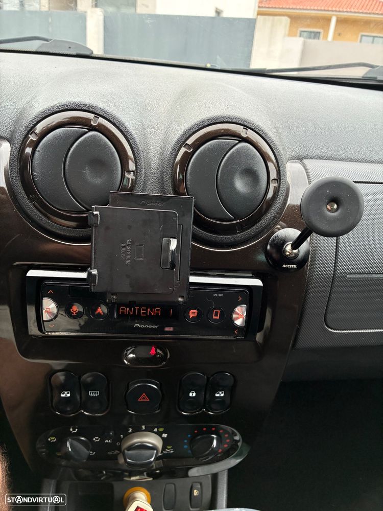 Dacia Duster - 32