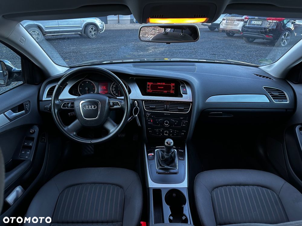Audi A4 Limousine 2.0 TDI - 8