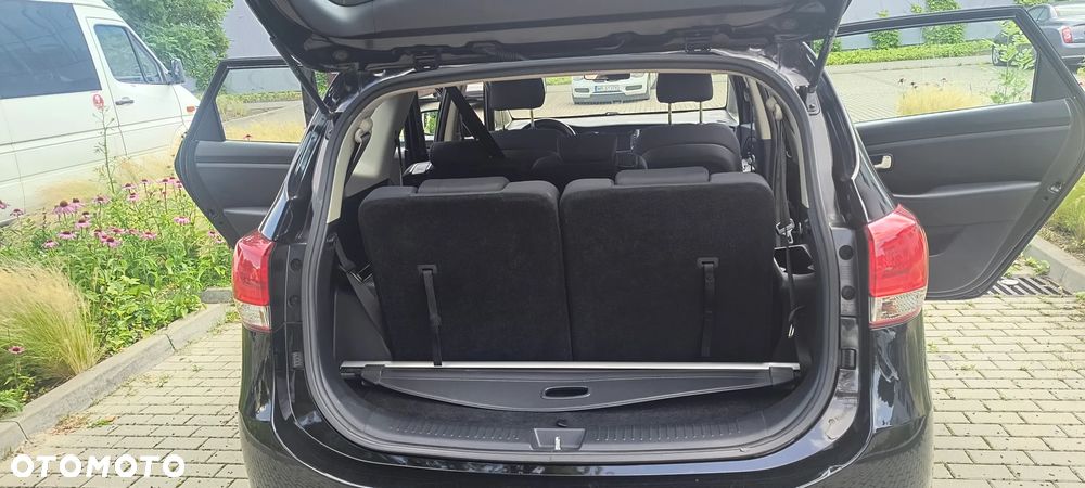 Kia Carens 1.6 GDI L 7os - 10