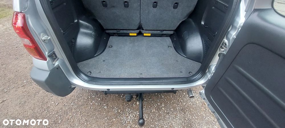 Toyota RAV4 4x2 Edition - 38