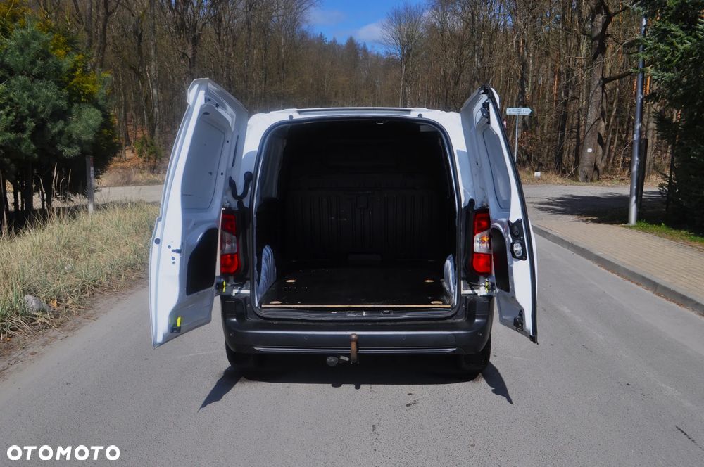 Opel COMBO E - 9