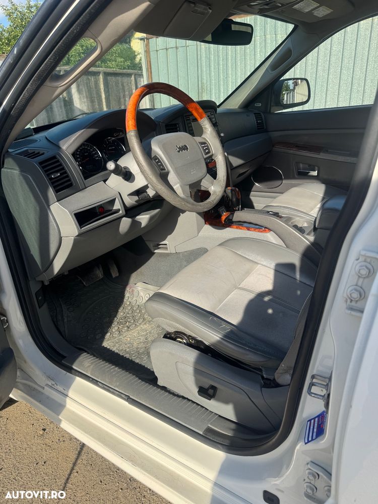 Jeep Grand Cherokee - 7