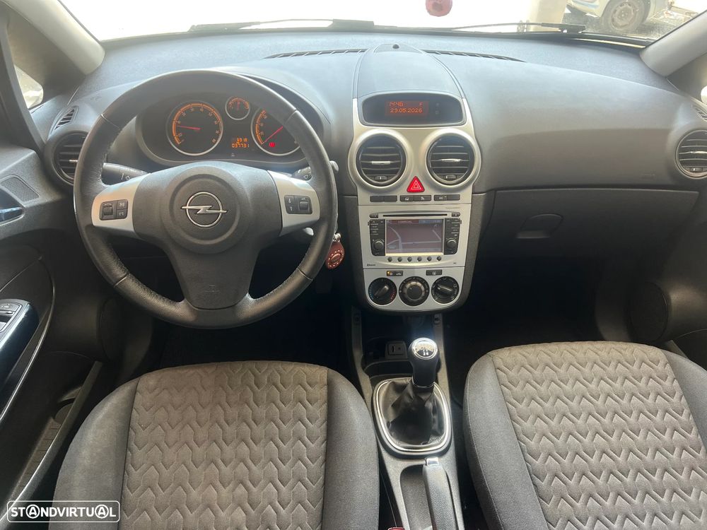 Opel Corsa 1.2 Cosmo - 5