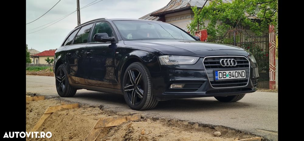 Audi A4 2.0 TDI Multitronic Avant - 12
