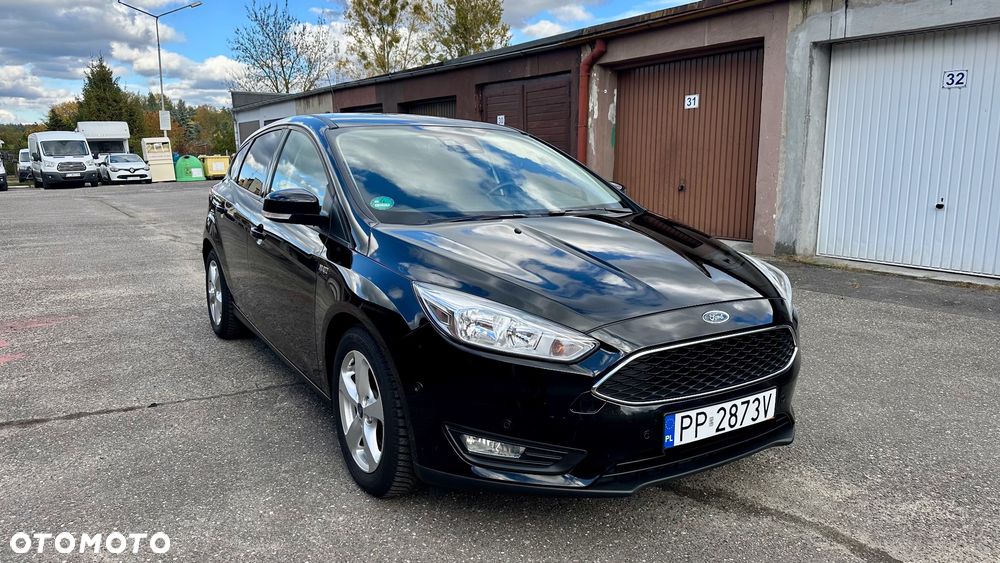 Ford Focus 1.5 EcoBoost Titanium ASS - 4