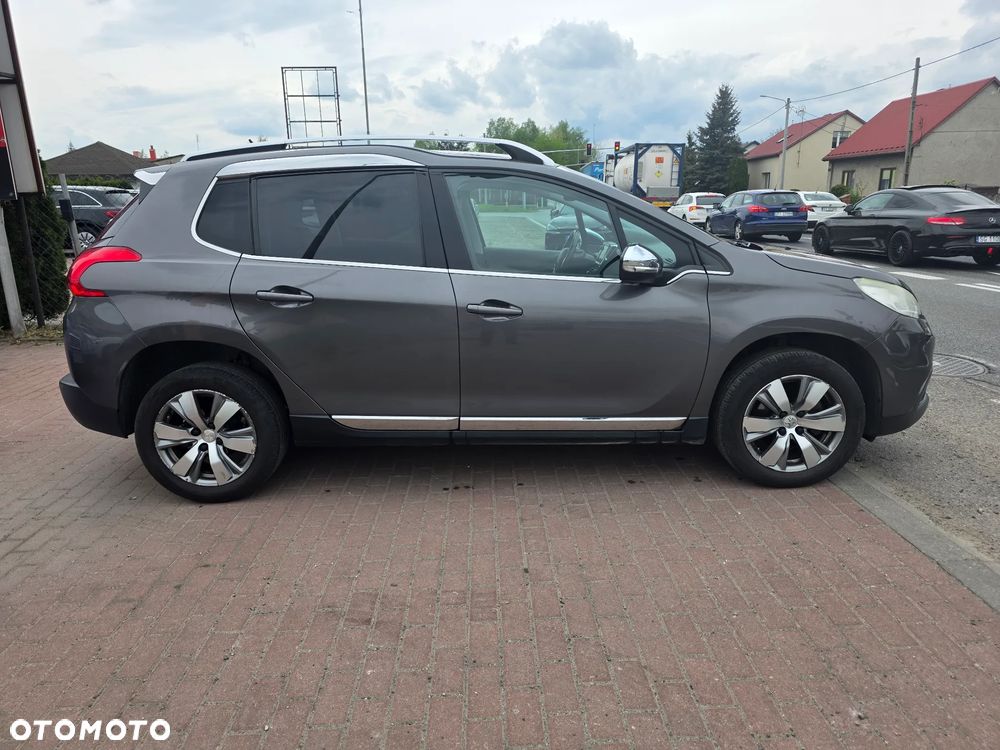Peugeot 2008 e-HDi FAP 115 STOP & START Allure - 6