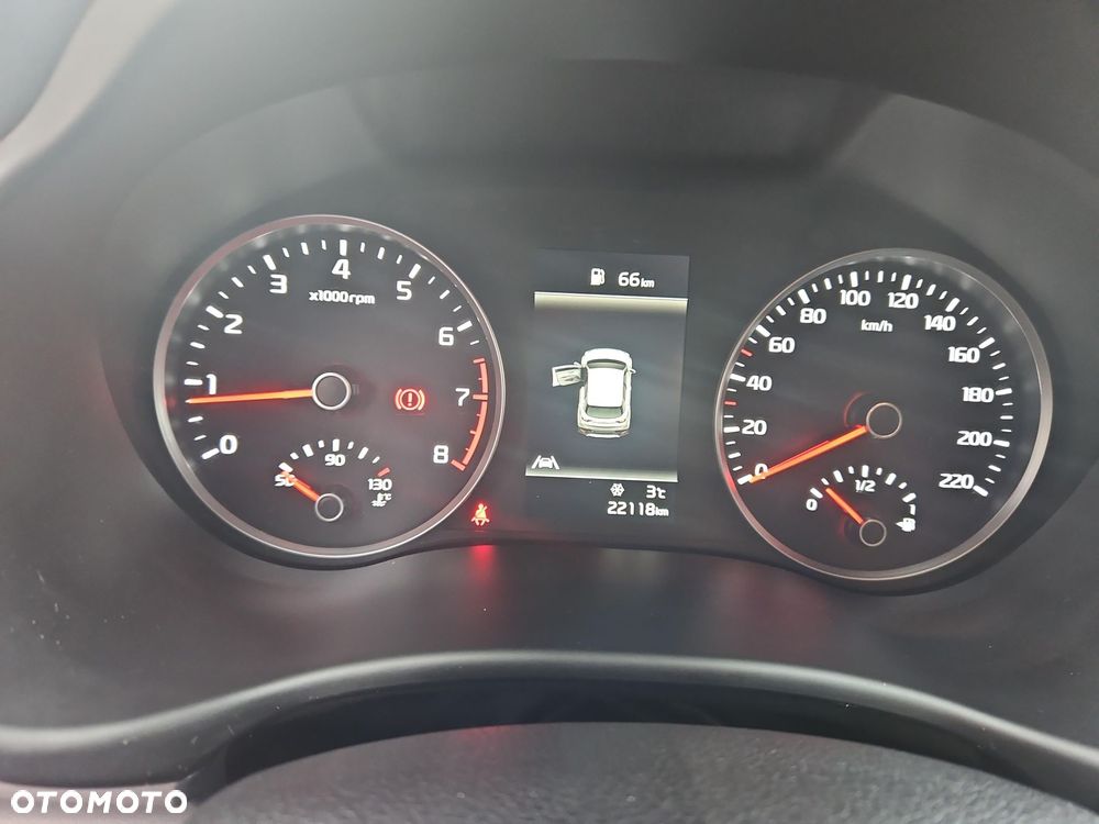 Kia Stonic 1.2 L - 14