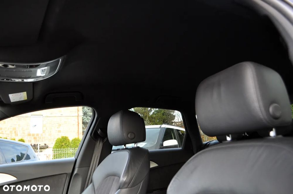 Audi A6 Avant - 22