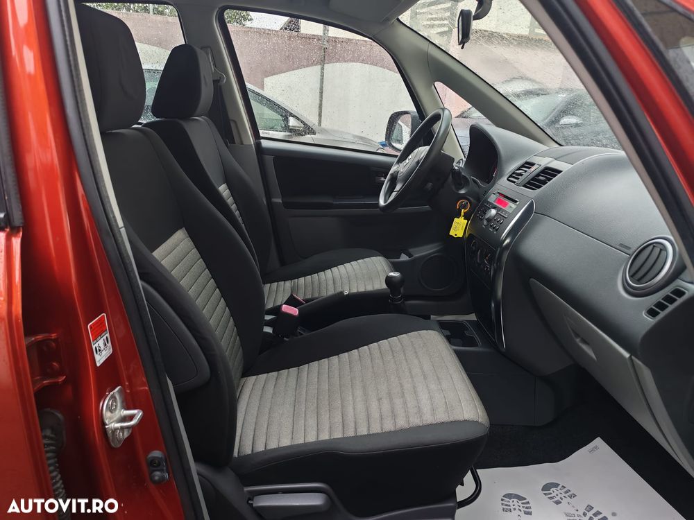 Suzuki SX4 Classic 1.6 VVT 4x2 Style - 7