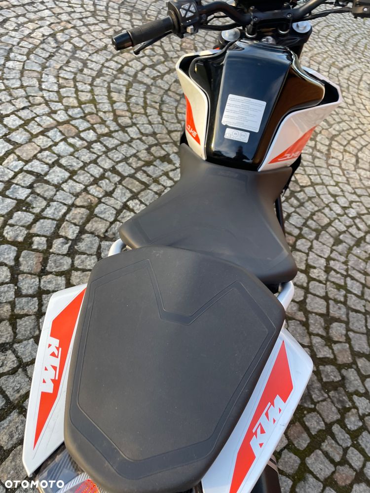 KTM Super Duke - 12