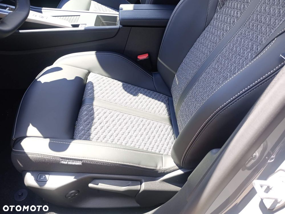 Peugeot 308 1.5 BlueHDi Allure S&S EAT8 - 12