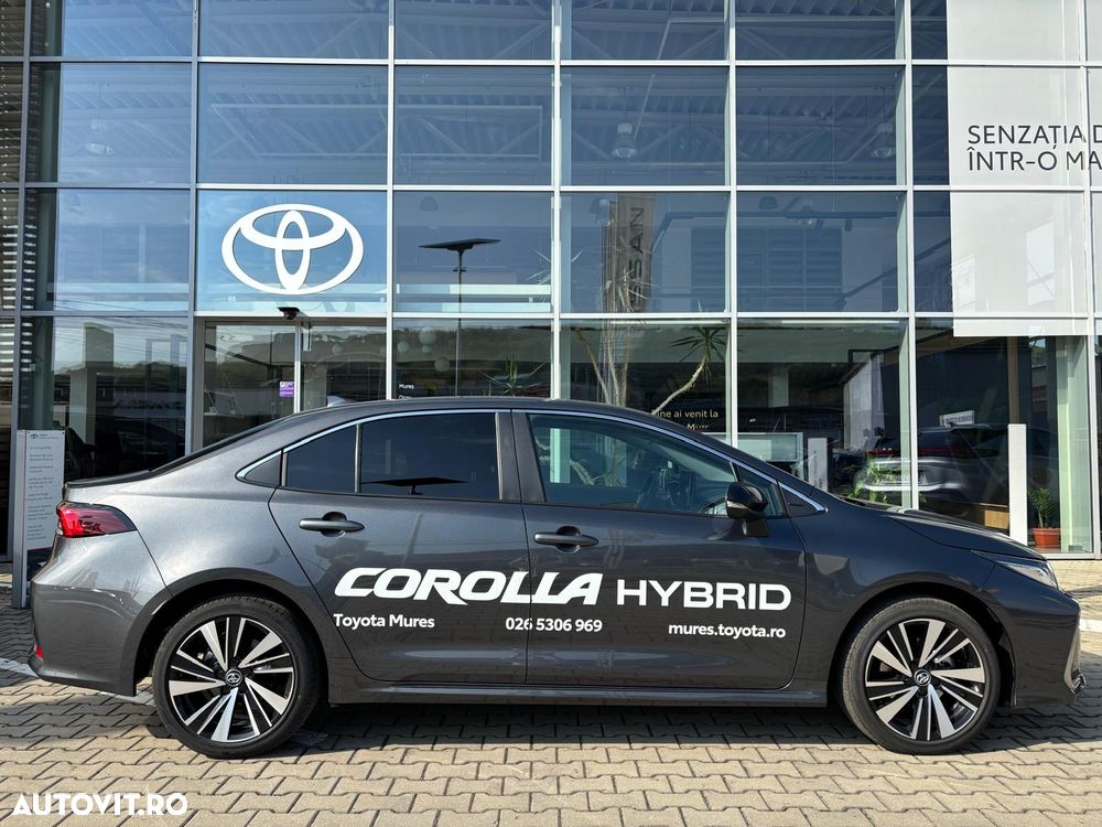 Toyota Corolla 1.8 HEV Dynamic - 6