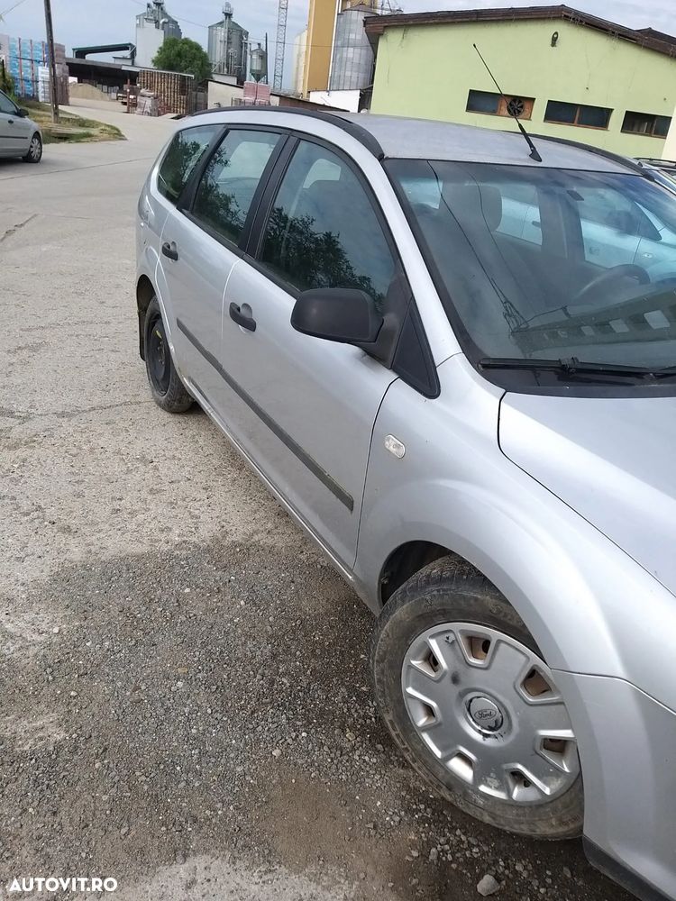 Dezmembram Ford Focus 2 din 2006 motorizare: 1.6 TDCI - 3