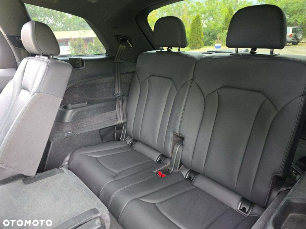 Audi Q7 3.0 TFSI Quattro Tiptronic - 8