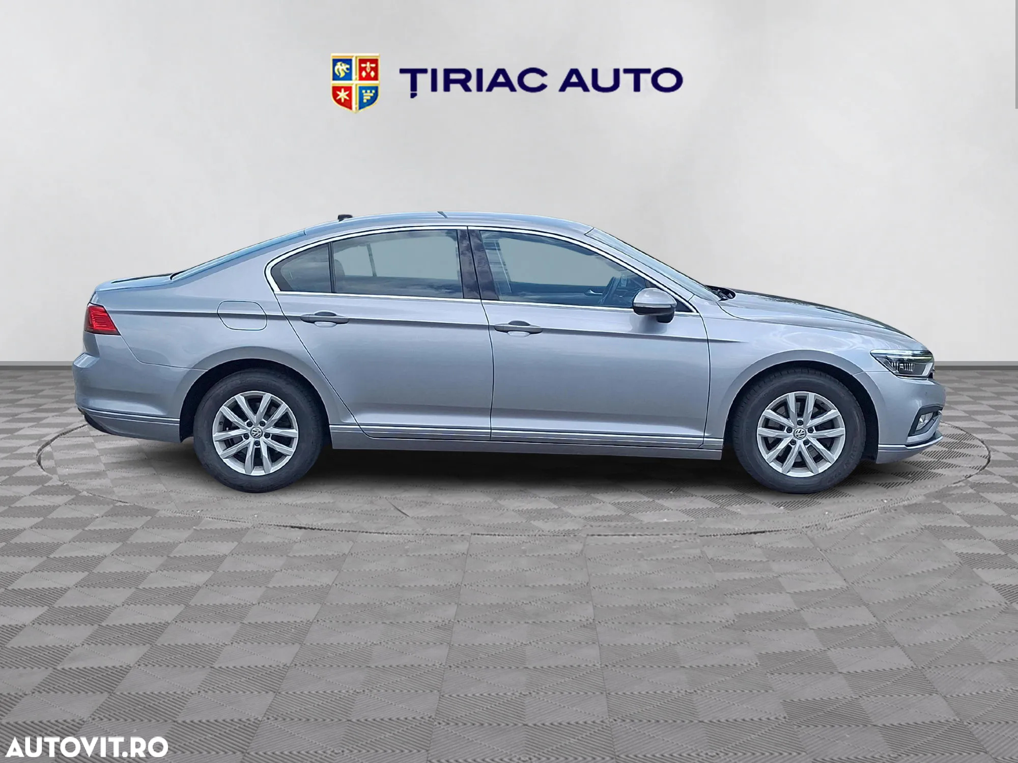Volkswagen Passat - 7