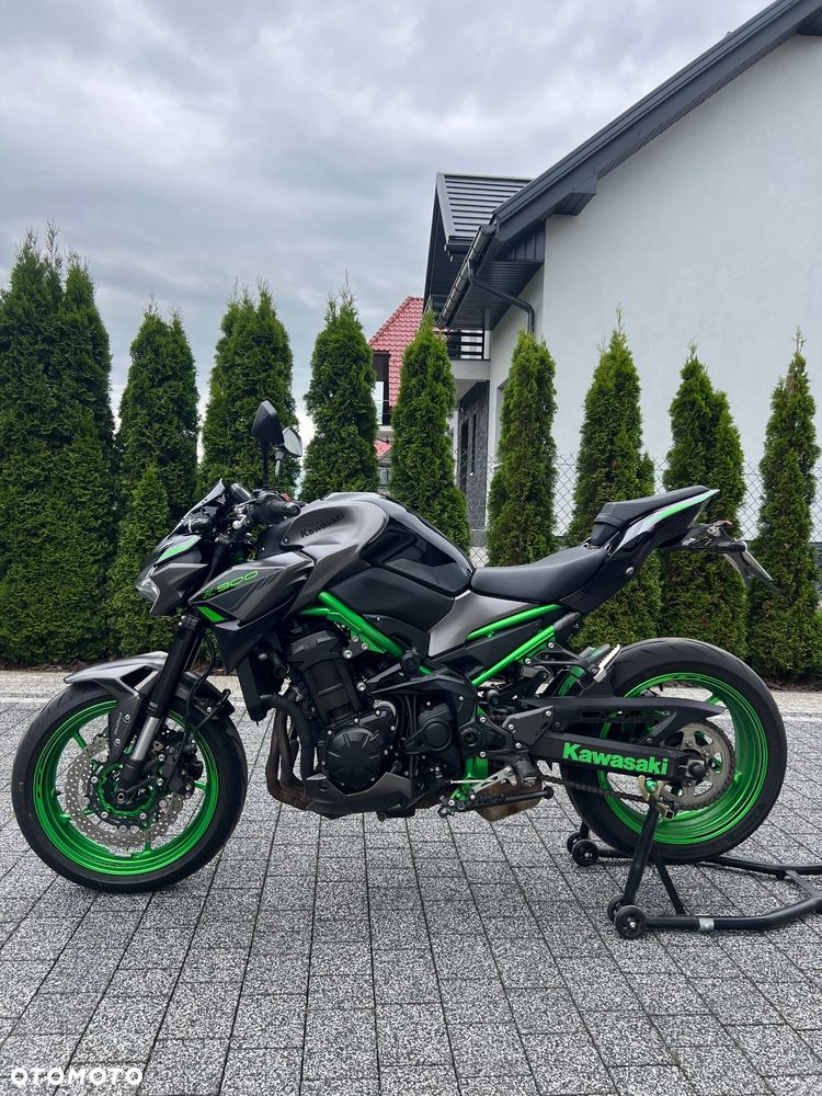 Kawasaki Z 900 - 3