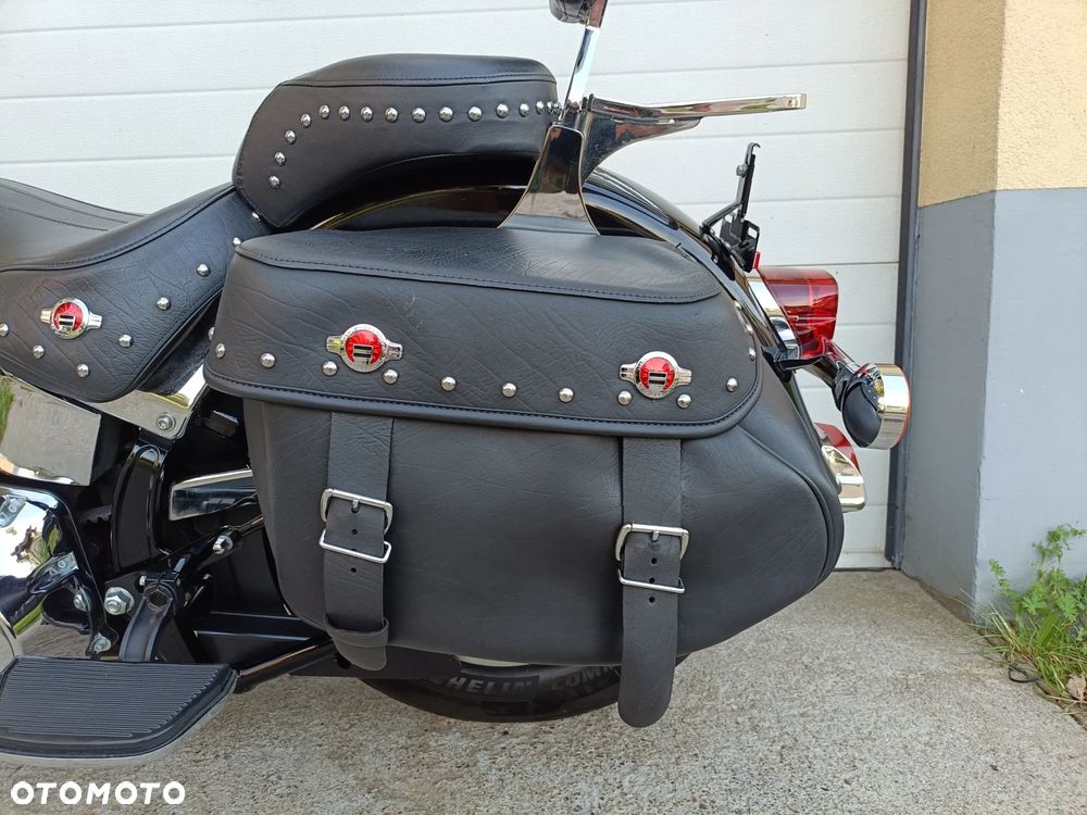 Harley-Davidson Softail Heritage Classic - 29