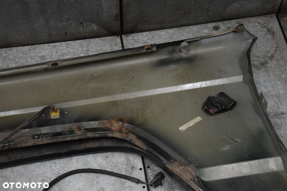 JEEP CHEROKEE XJ BŁOTNIK PRAWY PRZÓD - 9