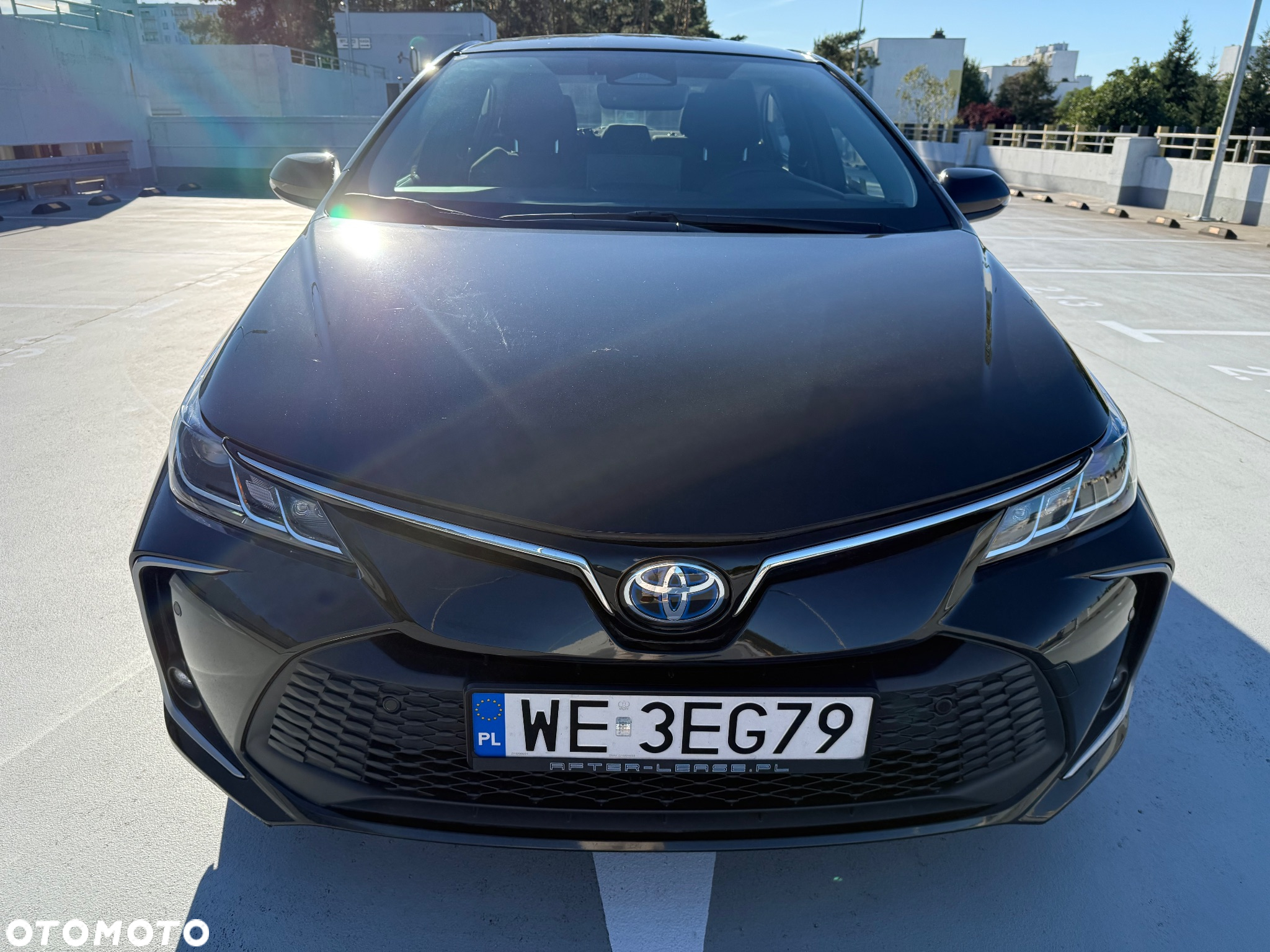 Toyota Corolla 1.8 Hybrid Comfort - 12