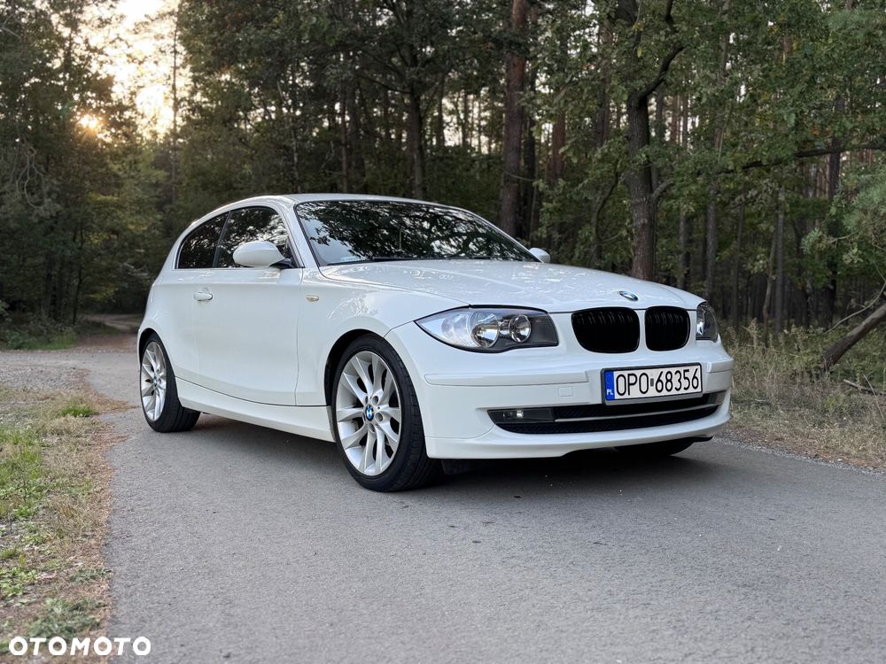 BMW Seria 1 116i - 1