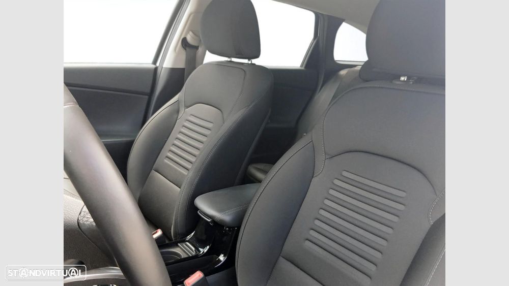 Hyundai i30 1.0 T-GDI Style Plus — fotografia 12