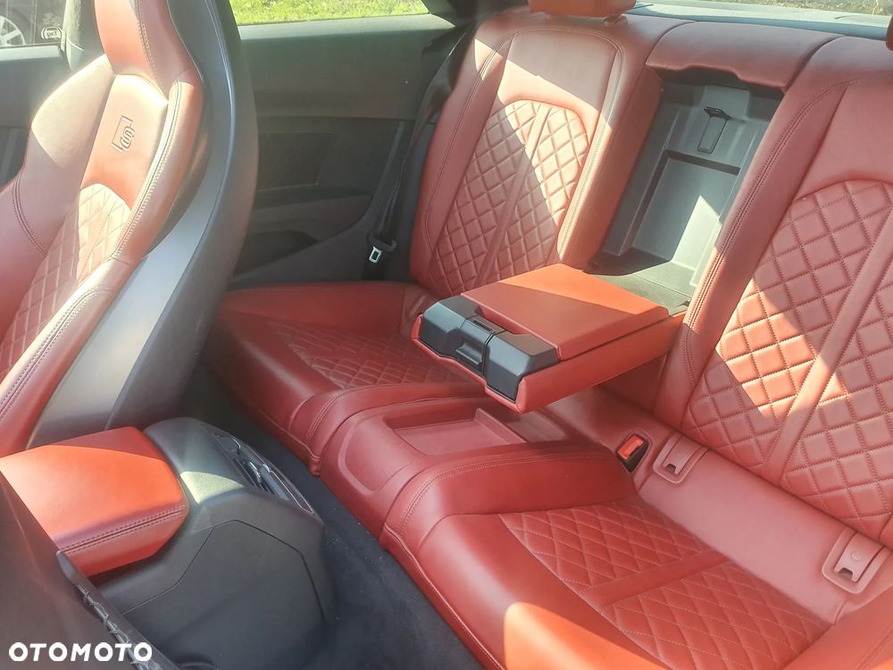 Audi S5 Coupé - 10