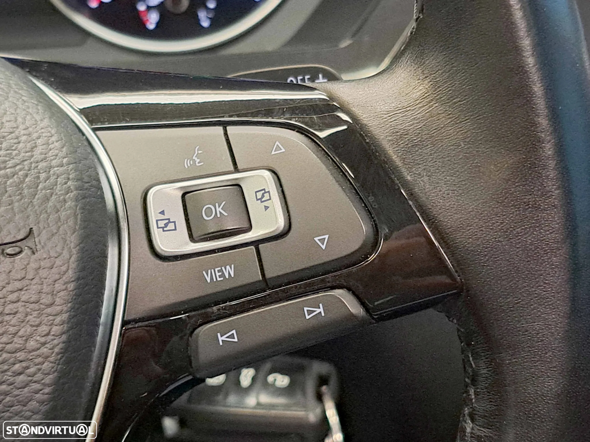 VW Tiguan Allspace 2.0 TDI Confortline DSG - 9