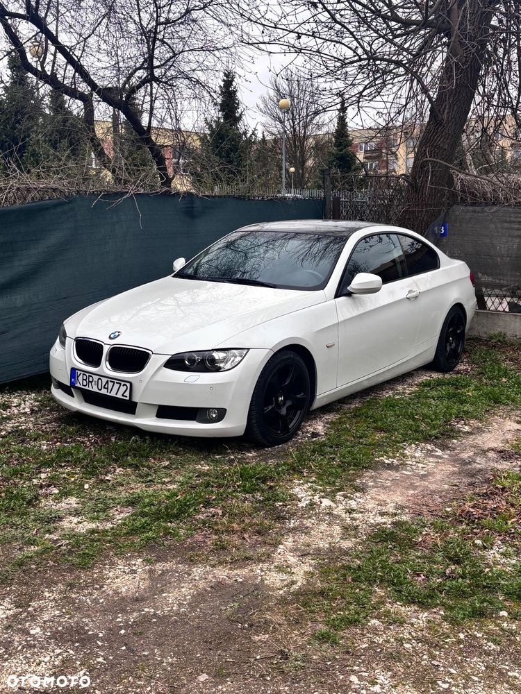 BMW Seria 3 320i - 2