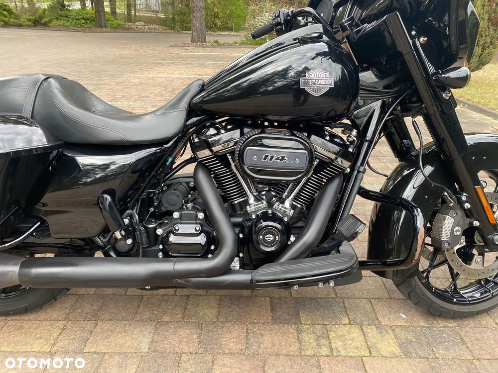 Harley-Davidson Touring Street Glide - 10