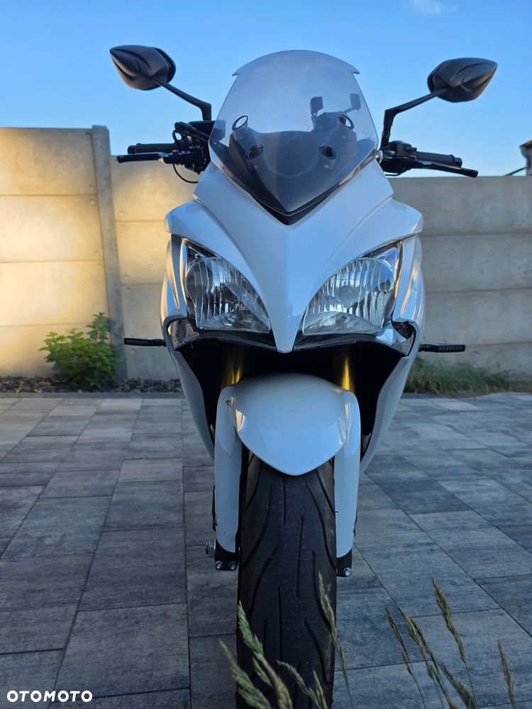 Suzuki GSX 1000 - 6