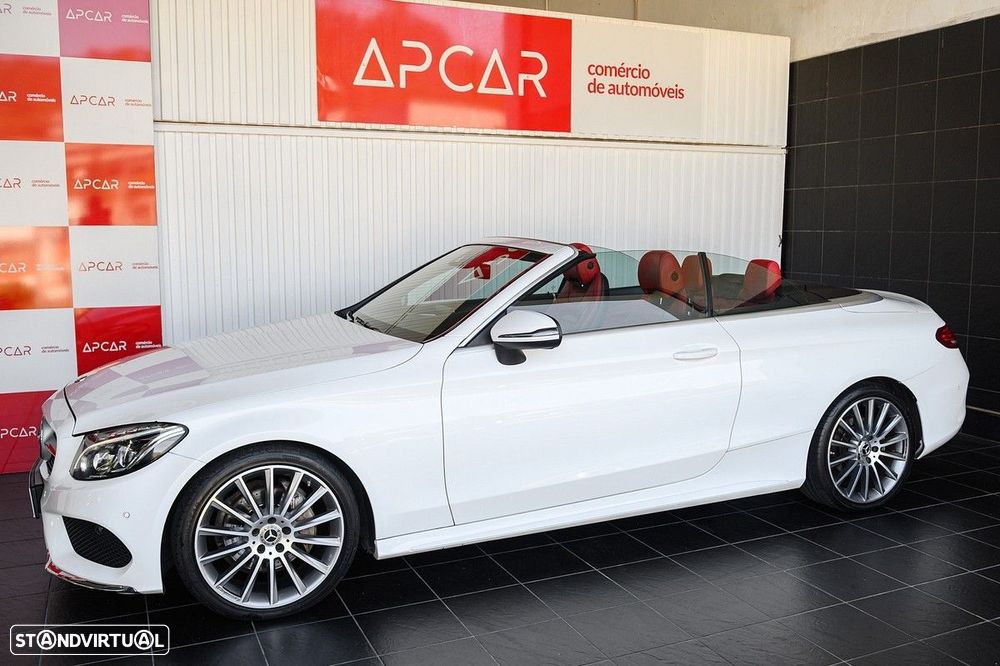 Mercedes-Benz C 220 d Coupe 4Matic 9G-TRONIC AMG Line - 30