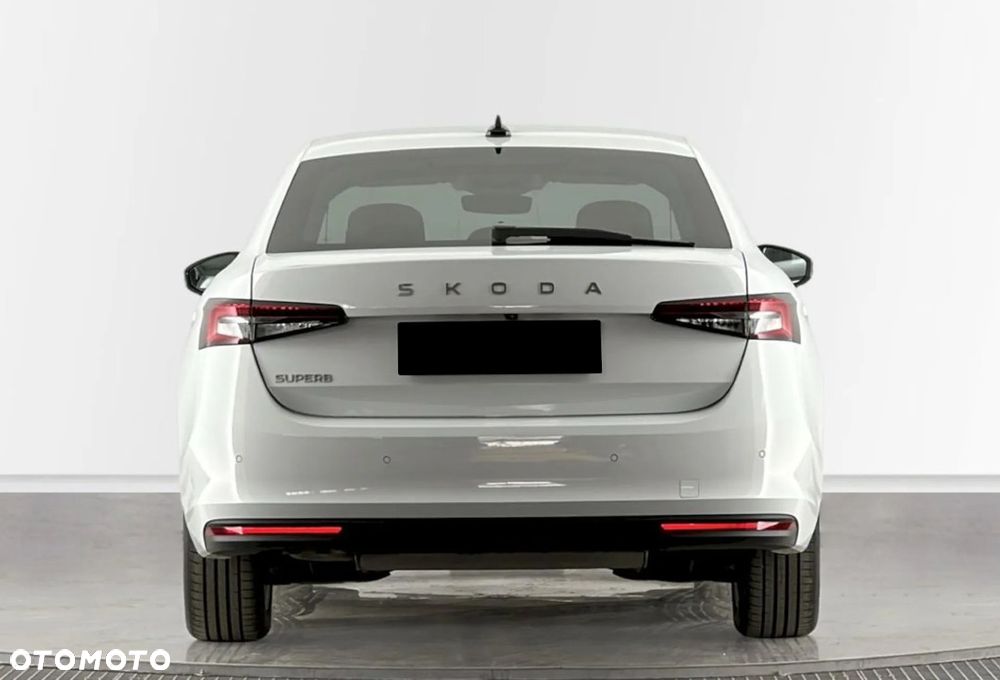 Skoda Superb 1.5 TSI mHEV Drive DSG - 3
