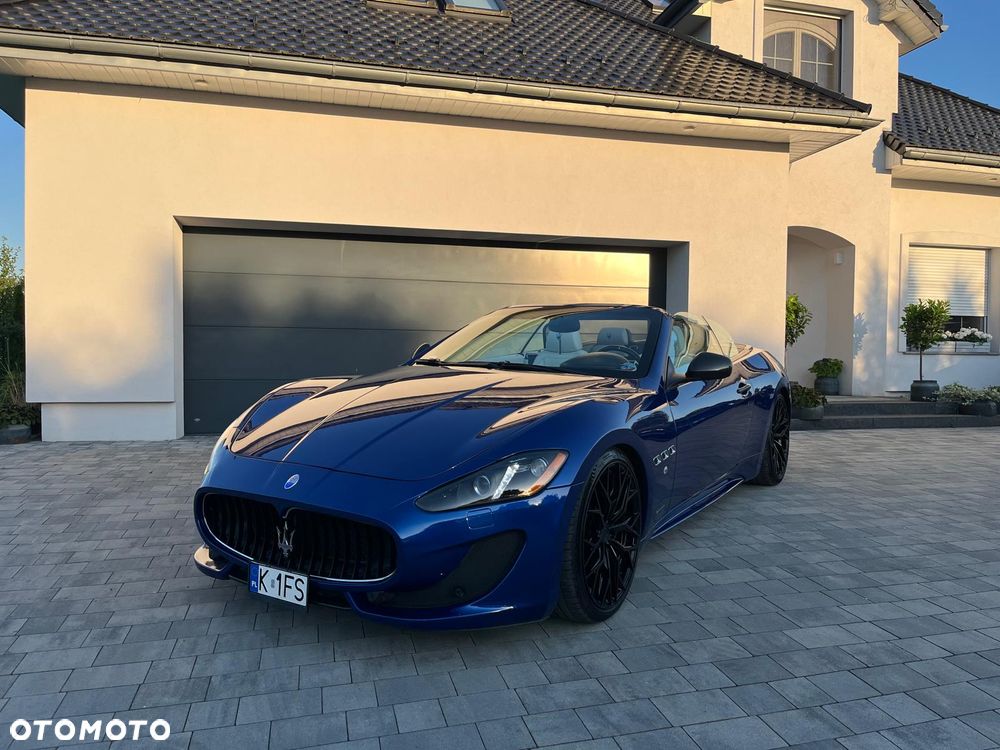 Maserati GranCabrio - 1